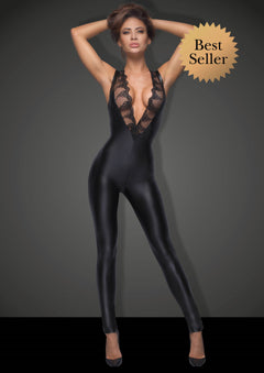 Woman wearing Sleeveless powerwetlook overall with lace